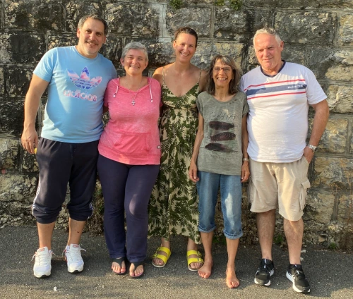 Participants d'un atelier Voir plus clair avec Fabienne Loviat, coach de vie à Court.